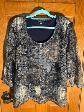 B.i.y.a.y.c.d.a.Navy and Cream Patterned Scoop-Neck Tunic